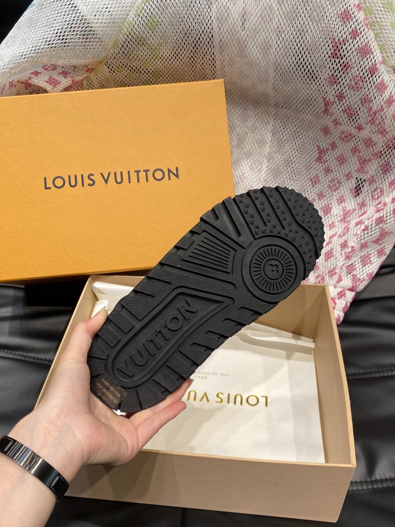 Louis Vuitton Sneakers